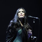 Kristina Train - List pictures