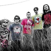 Destroy The Runner - List pictures