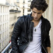 Nick Jonas & The Administration - List pictures