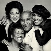 The Staple Singers - List pictures