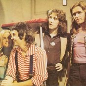 Paul Mccartney & Wings - List pictures