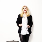 Fran Smith - List pictures