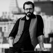 Tony Lucca - List pictures