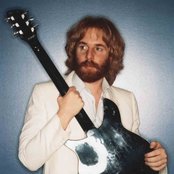 Andrew Gold - List pictures