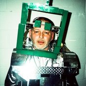 Shit Robot - List pictures