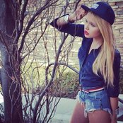 Alli Simpson - List pictures