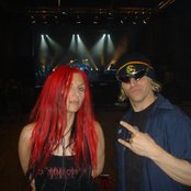 Hanzel Und Gretyl - List pictures