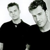 Stroke 9 - List pictures