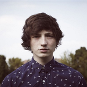 Lewis Watson - List pictures