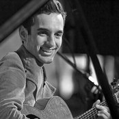Julian Lage - List pictures
