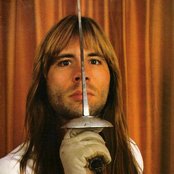 Bruce Dickinson - List pictures