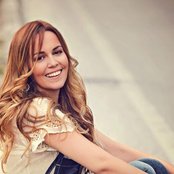 Maya Sar - List pictures