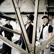 Oomph! - List pictures