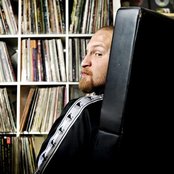 Paleface - List pictures