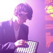 Madeon - List pictures