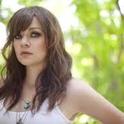 Stacy Clark - List pictures