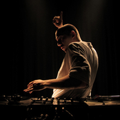 Dj Js-1 - List pictures