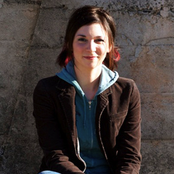 Kim Walker-smith - List pictures