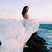 Tei Shi - List pictures