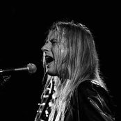 Jerry Cantrell - List pictures