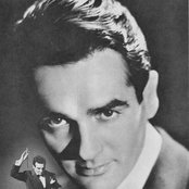Gene Krupa - List pictures