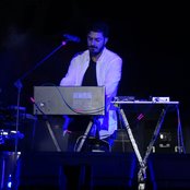 Bag Raiders - List pictures