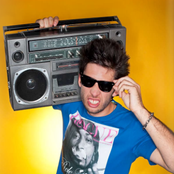 Example - List pictures