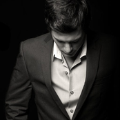 Rob Mills - List pictures