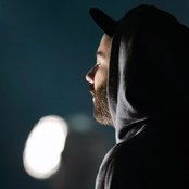 Woodkid - List pictures