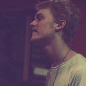 Sean Nicholas Savage - List pictures