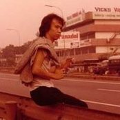 Chrisye - List pictures