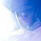 Alex Clare - List pictures