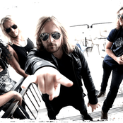 Massive - List pictures