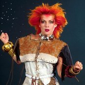 Toyah - List pictures