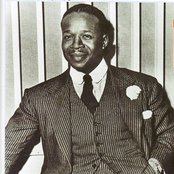 Walter Davis - List pictures