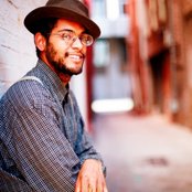 Dom Flemons - List pictures