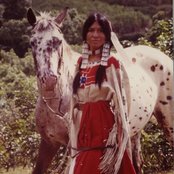 Buffy Sainte-marie - List pictures