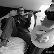 Tom Russell - List pictures