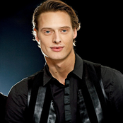 Jonas - List pictures