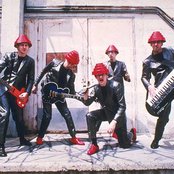 Devo - List pictures