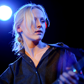 Laura Marling - List pictures
