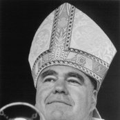 Hoyt Axton - List pictures