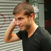 Jon Mclaughlin - List pictures