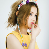 Lee Hi - List pictures