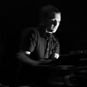 Floating Points - List pictures