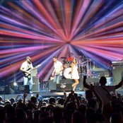 S.a.r.s. - List pictures