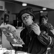 John Shuttleworth - List pictures