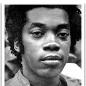 Milton Nascimento - List pictures