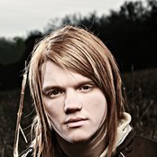 Aaron Gillespie - List pictures