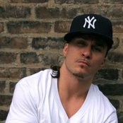 Avery Storm - List pictures